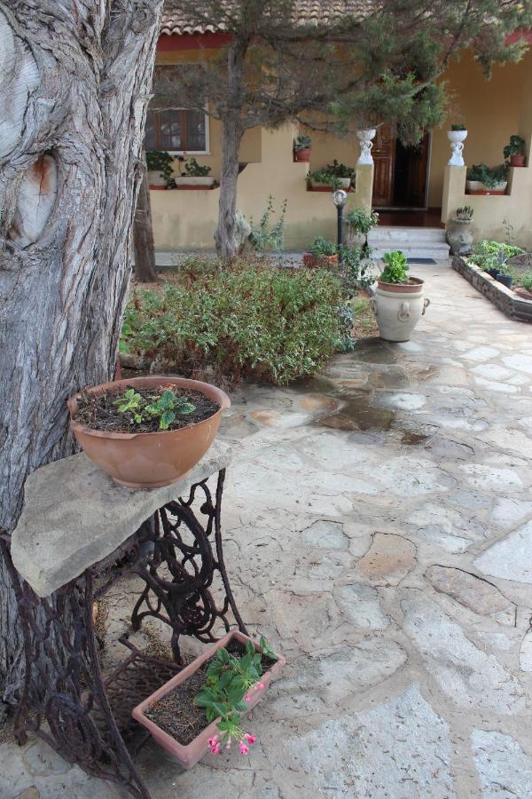 Bed and Breakfast La Mansarda Biancareddu Exterior foto
